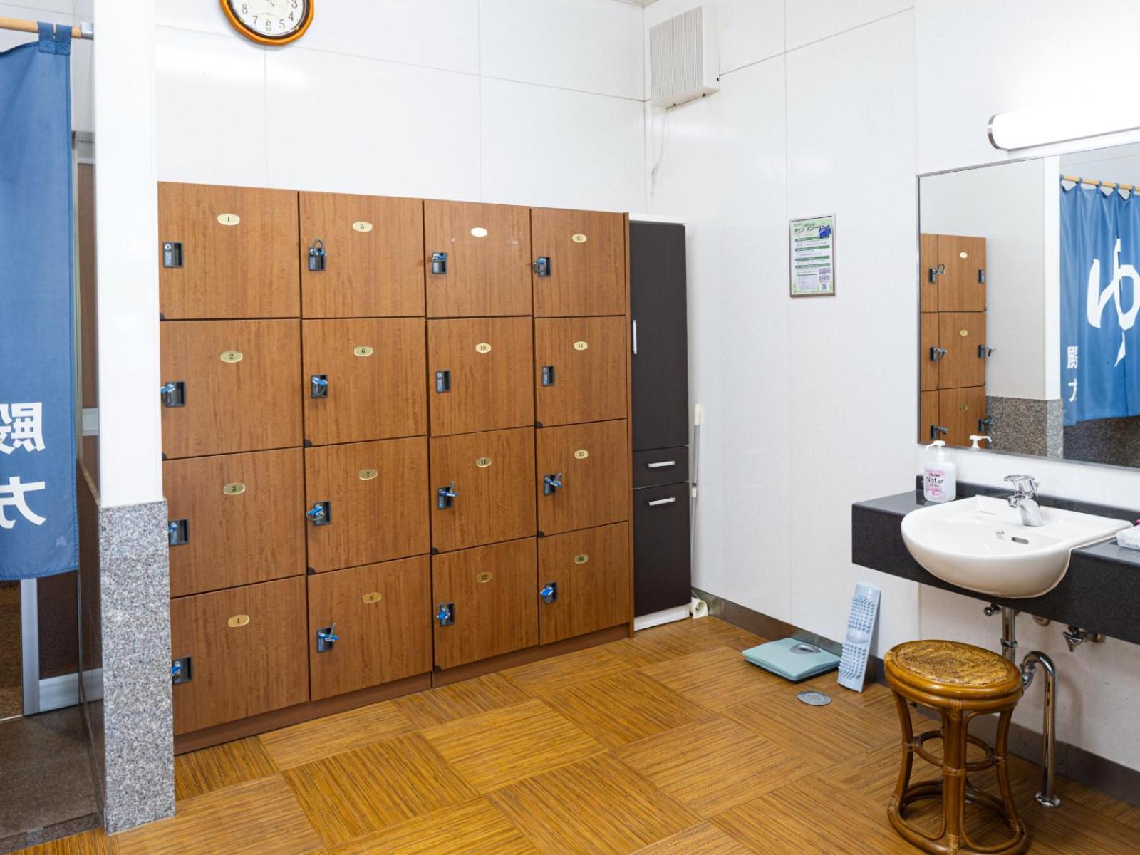 Hotel Nami Кумано Экстерьер фото